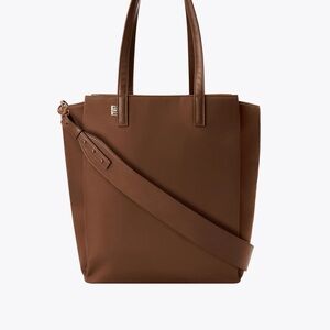 Béis commuter tote in Maple